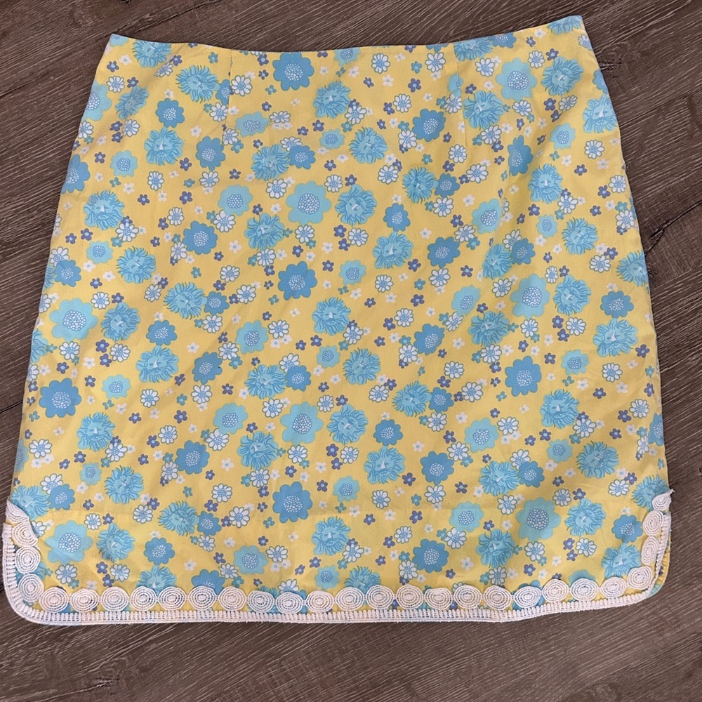 Lilly Pulitzer skirt